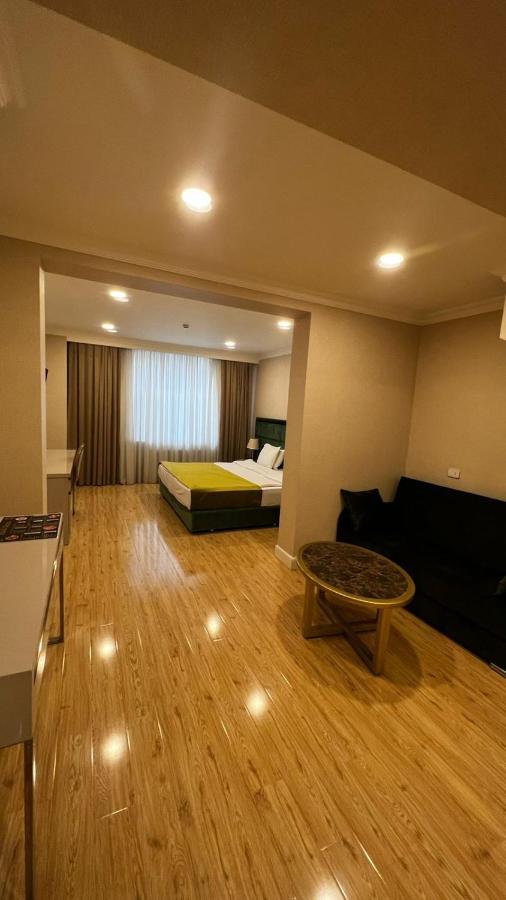 Rusel Park Hotel Баку Экстерьер фото